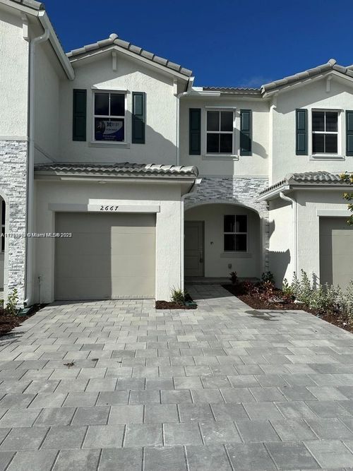 2667-2667 Se 10th St, HOMESTEAD, FL, 33035-2588 | Card Image