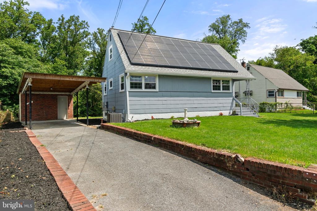 Manor Circle Dr, Clinton, MD 20735