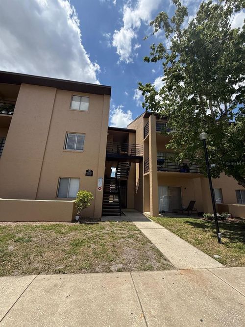 a116-5226 Via Hacienda Circle, ORLANDO, FL, 32839 | Card Image
