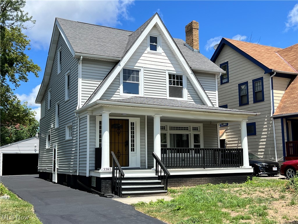 Silsby Rd, Cleveland Heights, OH 44118