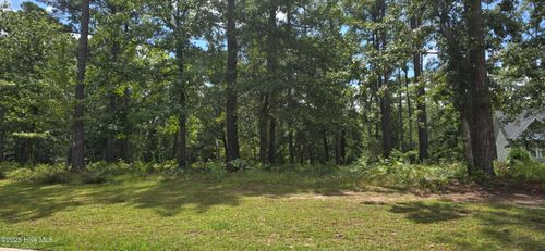 771 Cedarhurst Dr Se, Bolivia, NC, 28422-1600 | Card Image