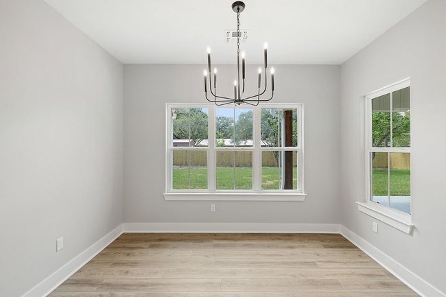 102 Tekla St, House other with 3 bedrooms, 2 bathrooms and 2 parking in Weimar TX | Image 10