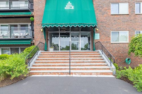 apt-230-1206 Greendale Ave, Needham, MA, 02492-4618 | Card Image
