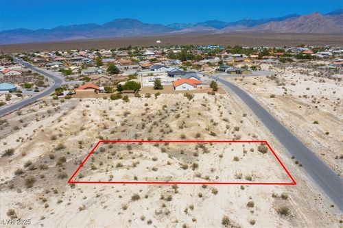 2260 Iroquois Ave, Pahrump, NV, 89048 | Card Image