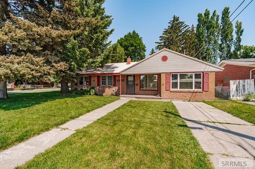 1005 Syringa Dr, Idaho Falls, ID, 83401-4180 | Card Image