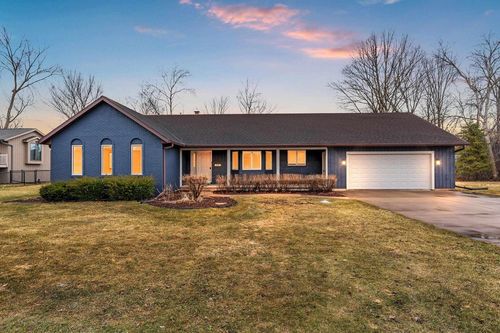 1236 Meadowview Drive, MENASHA, WI, 54952 | Card Image