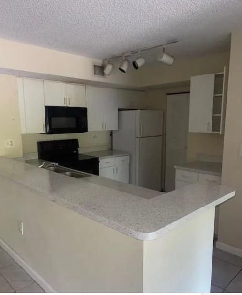 apt-104-3840 Lyons Rd, Coconut Creek, FL, 33073-4481 | Card Image