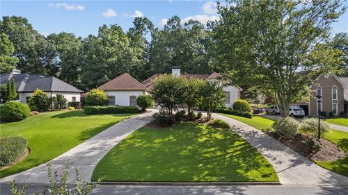 2050 Trotters Ridge Way, Roswell, GA, 30075-1757 | Card Image