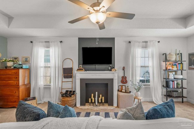 8820 Smiley Ct, House other with 3 bedrooms, 2 bathrooms and 2 parking in Pensacola FL | Image 6