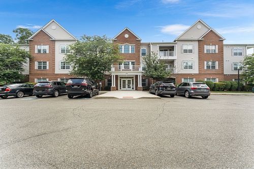 unit-133-170 Haverhill St, Andover, MA, 01810-1544 | Card Image