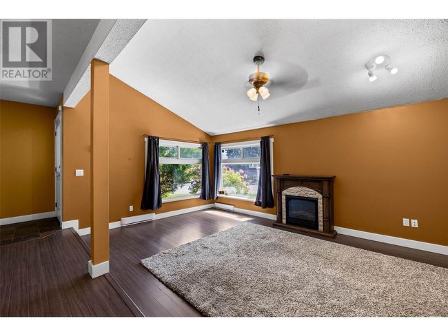 1172 Linthorpe Rd, House other with 4 bedrooms, 3 bathrooms and 4 parking in Kamloops BC | Image 10