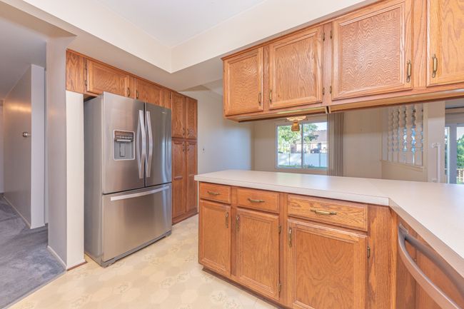 37332 Munger Dr, House other with 3 bedrooms, 2 bathrooms and null parking in Livonia MI | Image 12