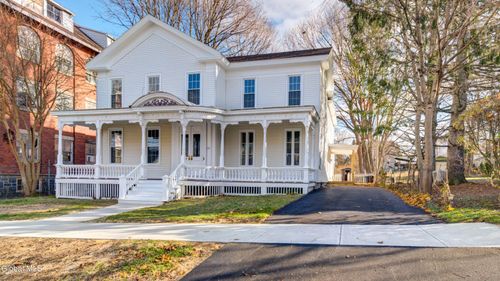 112 S Market St, Johnstown, NY, 12095-2427 | Card Image