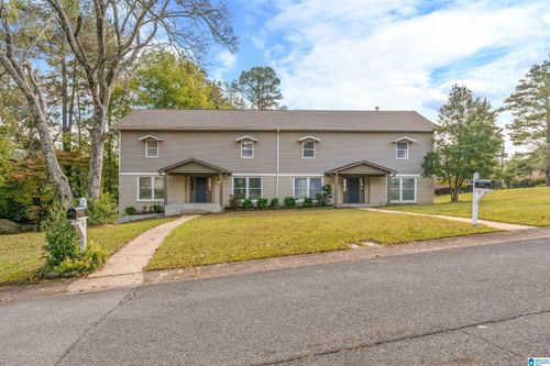 2528 Hawksbury Ln, HOOVER, AL, 35226-1619 | Card Image