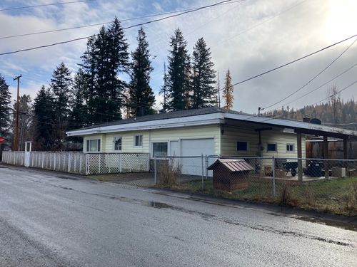 303 W Larch St, Libby, MT, 59923-2622 | Card Image