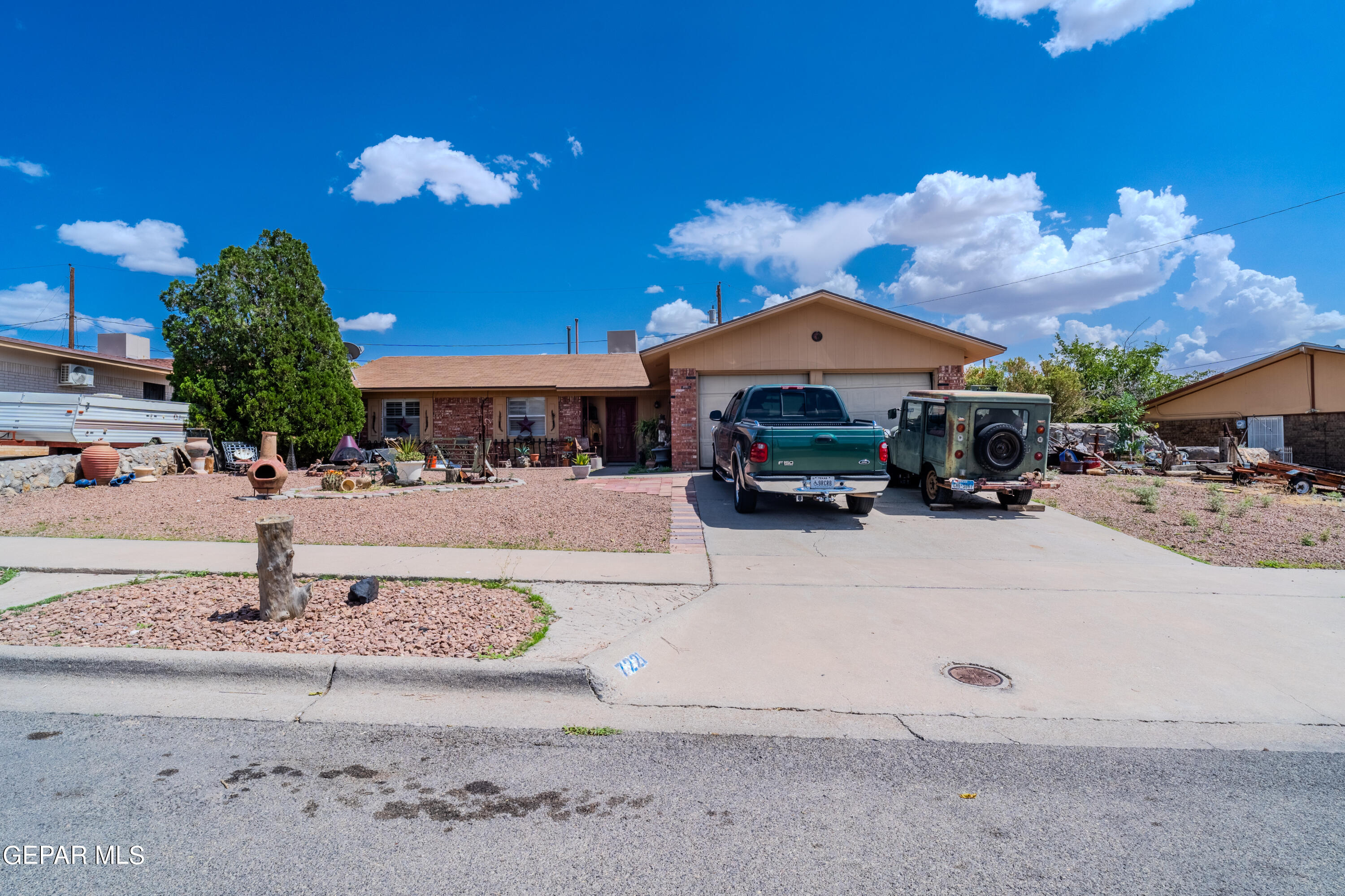 Clemente Ave, El Paso, TX 79912