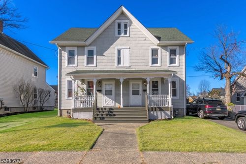 52 Elizabeth St, South Bound Brook, NJ, 08880-1246 | Card Image