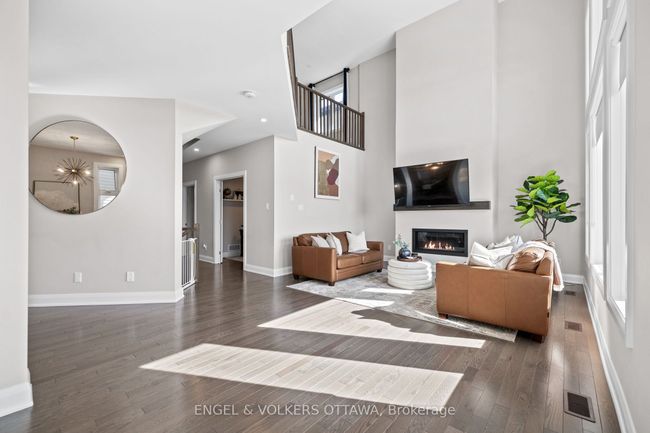 399 Longworth Ave, House other with 5 bedrooms, 4 bathrooms and 3 parking in Gloucester ON | Image 13
