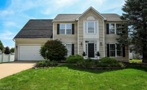 4728 Wilshire Dr, Copley, OH, 44321-1177 | Card Image