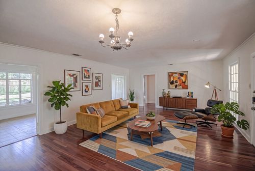 1202 Norwood Rd, Austin, TX, 78722-1030 | Card Image