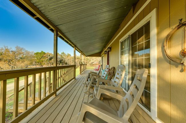 281 Kloster Ln, House other with 3 bedrooms, 2 bathrooms and null parking in Blanco TX | Image 8