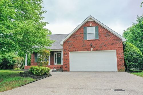 2818 Crazy Horse, Murfreesboro, TN, 37127-8320 | Card Image