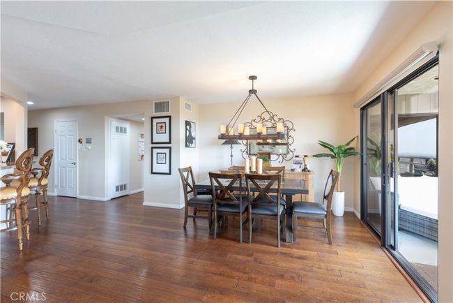 2B - 2270 Stanley Ave, Condo with 2 bedrooms, 2 bathrooms and 2 parking in Signal Hill CA | Image 17