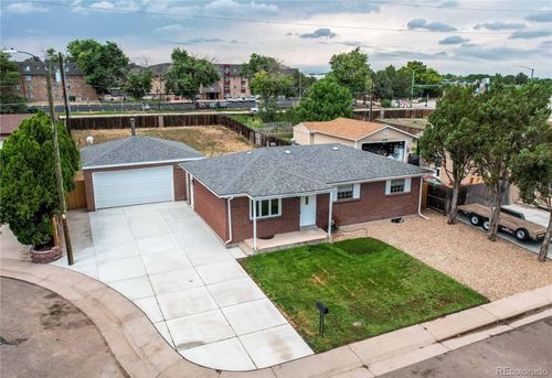 11841 Clarkson Ct, Northglenn, CO, 80233-1208 | Card Image