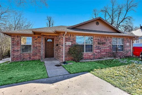 1112-1110-1112 N Main St, Bonham, TX, 75418-3029 | Card Image