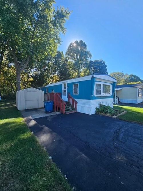 60-1565 N M 63, Benton Harbor, MI, 49022-2766 | Card Image