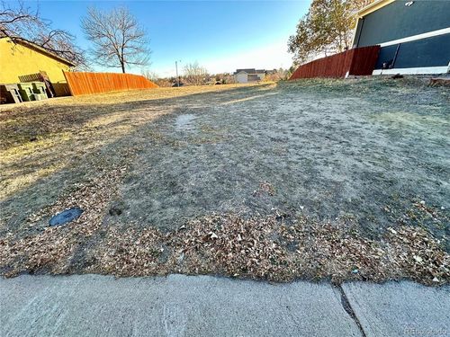 2422 E 96th Way, Thornton, CO, 80229-2500 | Card Image