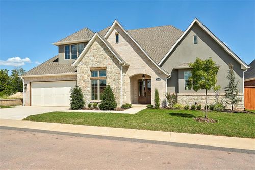 3900 Stone Bluff Way, Edmond, OK, 73034 | Card Image
