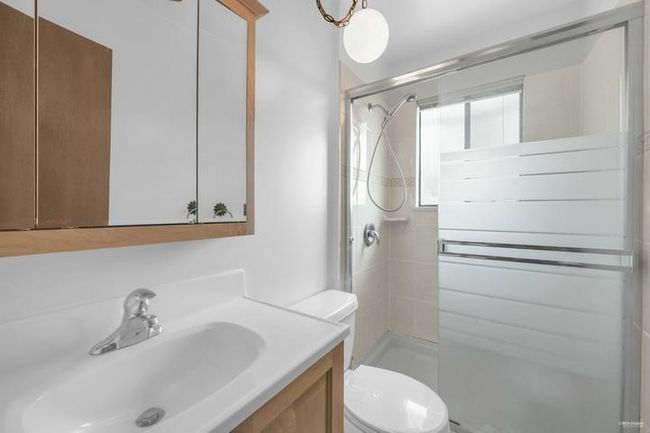 7551 Barkerville Crt, House other with 3 bedrooms, 3 bathrooms and 2 parking in Richmond BC | Image 27