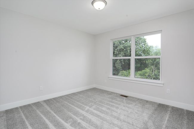 667 Allegheny Dr, House other with 4 bedrooms, 3 bathrooms and null parking in South Lyon MI | Image 29