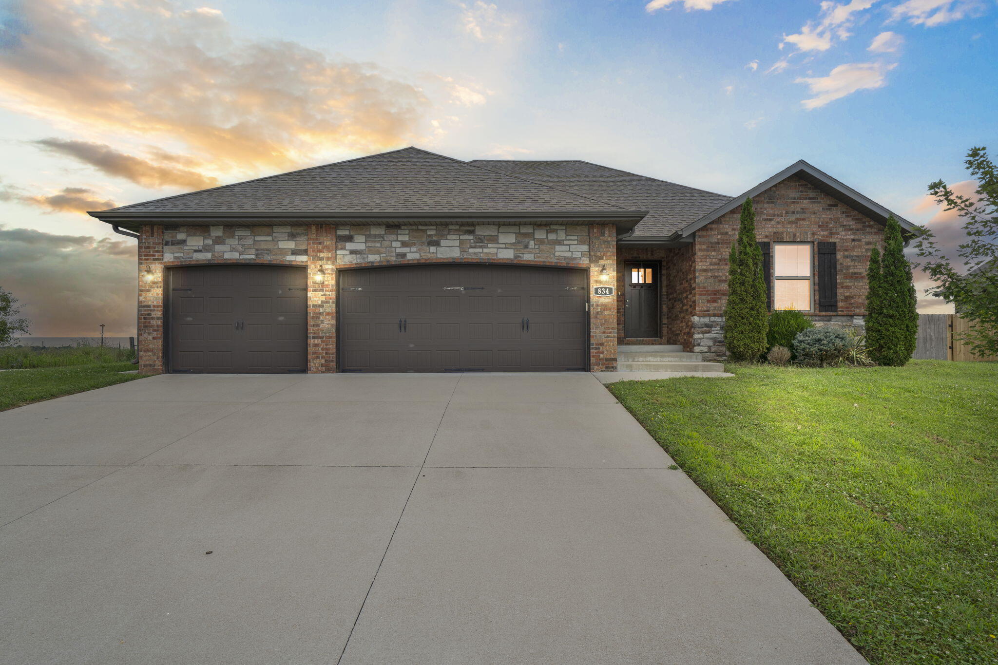 Capitol Hill Dr, Rogersville, MO 65742