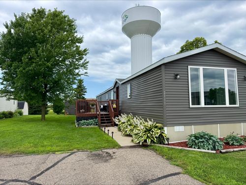 2111 Excalibur Rd, North Mankato, MN, 56003-4428 | Card Image