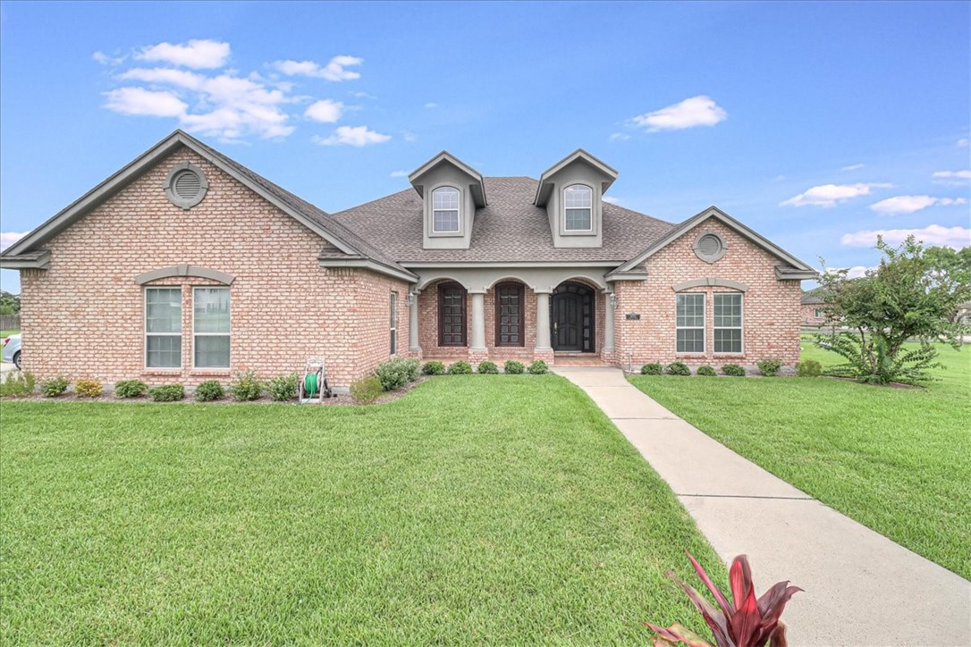 Corinth Dr, Corpus Christi, TX 78413
