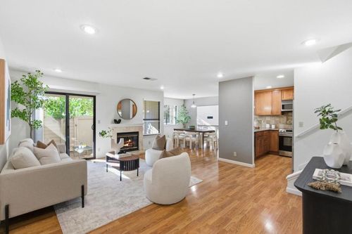 3871 Panda Court, San Jose, CA, 95117 | Card Image