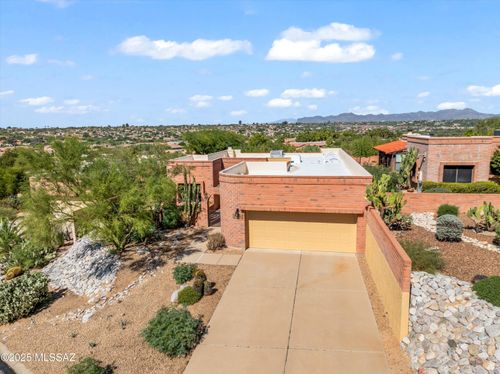 1995 W Ashbrook Drive, Tucson, AZ, 85704 | Card Image
