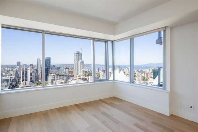 3701 - 667 Howe St, Condo with 3 bedrooms, 3 bathrooms and 2 parking in Vancouver BC | Image 7