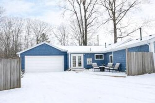 1-8660 Dexter-Pinckney Road, Pinckney, MI, 48169 | Card Image