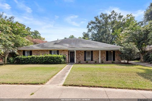 1369 Crescent Dr, Baton Rouge, LA, 70806-8612 | Card Image