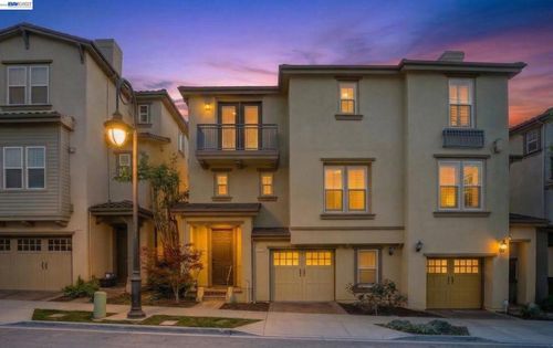 215 Olive Hill Dr, San Jose, CA, 95125-6627 | Card Image