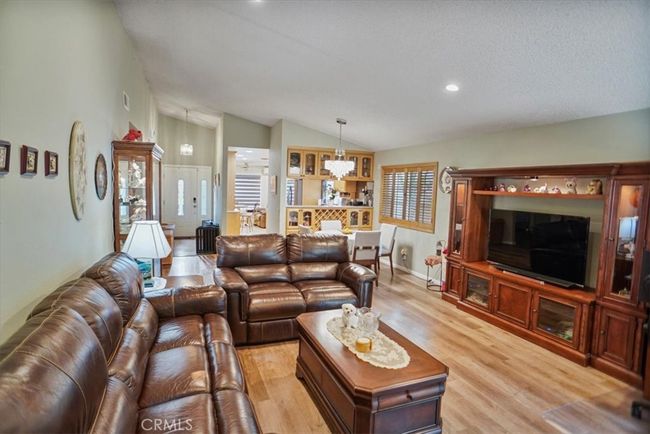 27945 Sycamore Creek Dr, House other with 4 bedrooms, 2 bathrooms and 2 parking in Valencia CA | Image 6