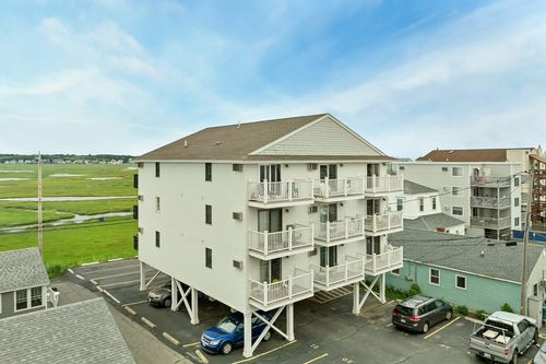 1e-415 Ocean Blvd, Hampton, NH, 03842-3635 | Card Image