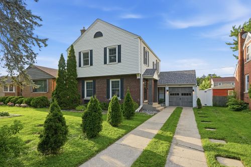 237 Sunnyside Ave, Munster, IN, 46321-1024 | Card Image