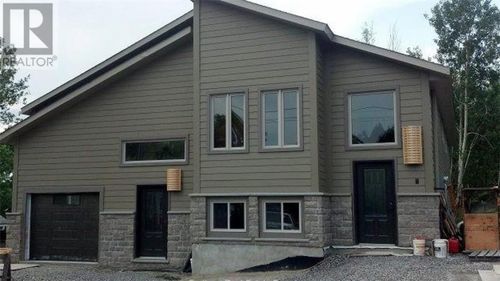 569 Huron St, Sudbury, ON, P3C2R2 | Card Image