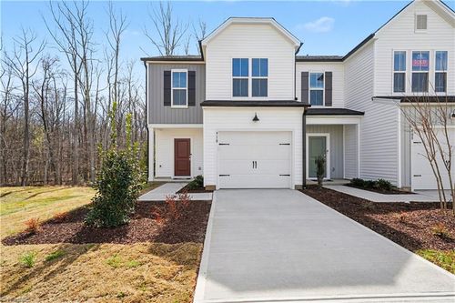 910 Plum Creek Pl, Greensboro, NC, 27405-2980 | Card Image