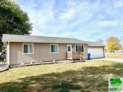 612 Kennedy St., House other with 4 bedrooms, 2 bathrooms and null parking in Vermillion SD | Image 1