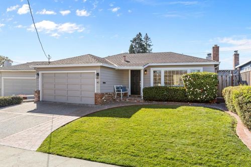 41 Maple Way, San Carlos, CA, 94070-4336 | Card Image